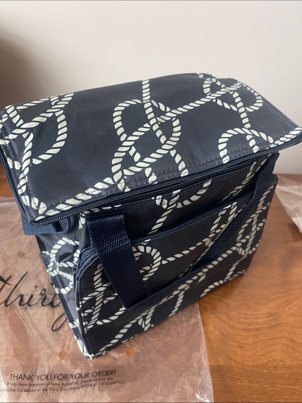 Thirty-one Navy Rope-Print Around the Clock Thermal Lunch Tote